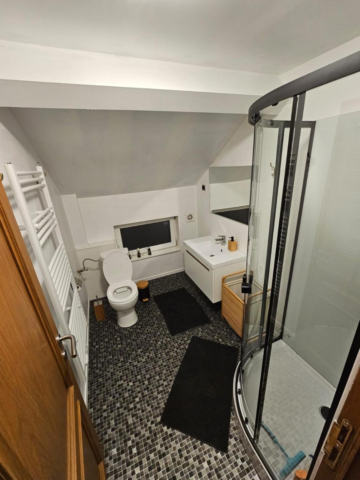 דינאן Appartement Luna מראה חיצוני תמונה